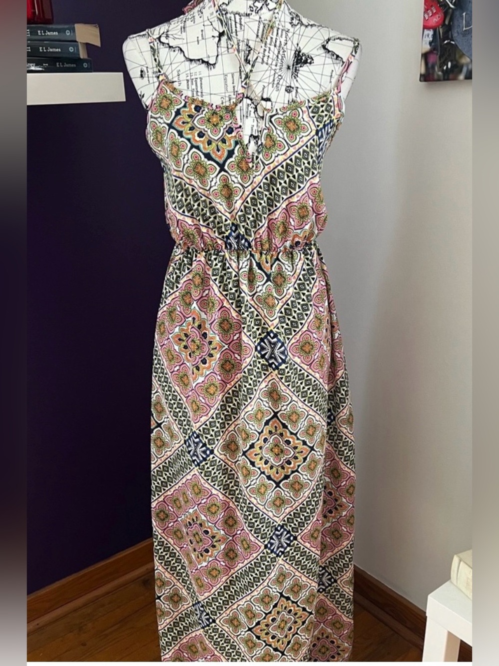 Bohemian Tile-Print Maxi Dress in Olive & Pink size small